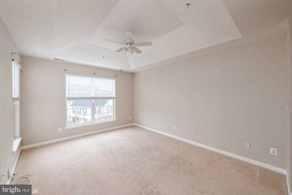 25340 Lake Mist Square - Photo 20