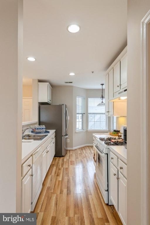 25340 Lake Mist Square - Photo 19