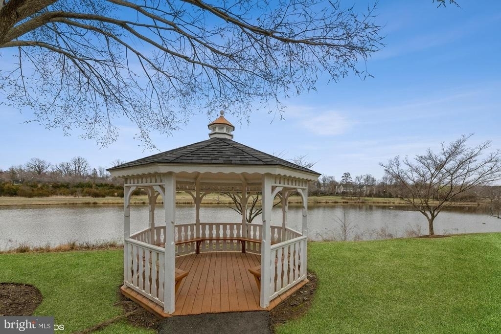 25340 Lake Mist Square - Photo 36