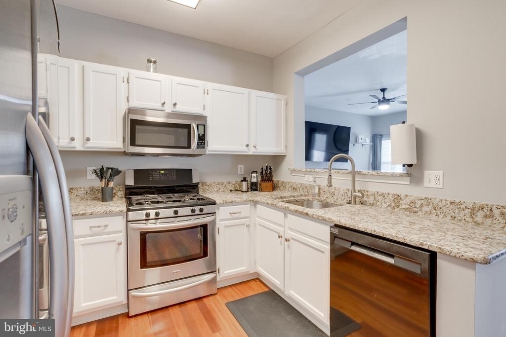 14304 Rosy Lane - Photo 3
