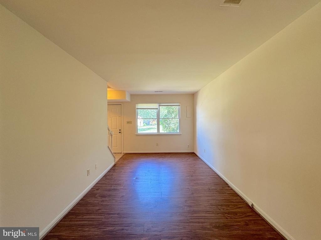 9773 Hagel Circle - Photo 4