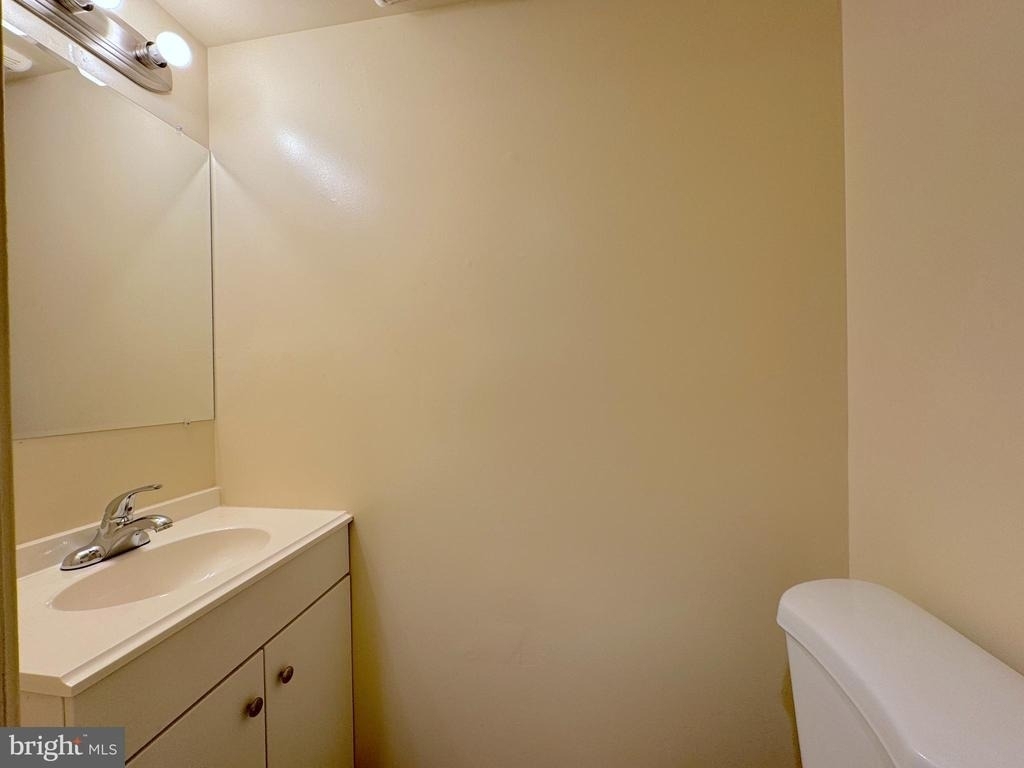9773 Hagel Circle - Photo 10