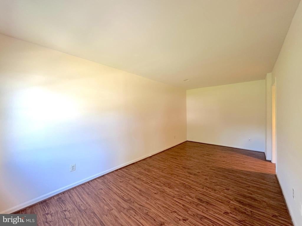 9773 Hagel Circle - Photo 2