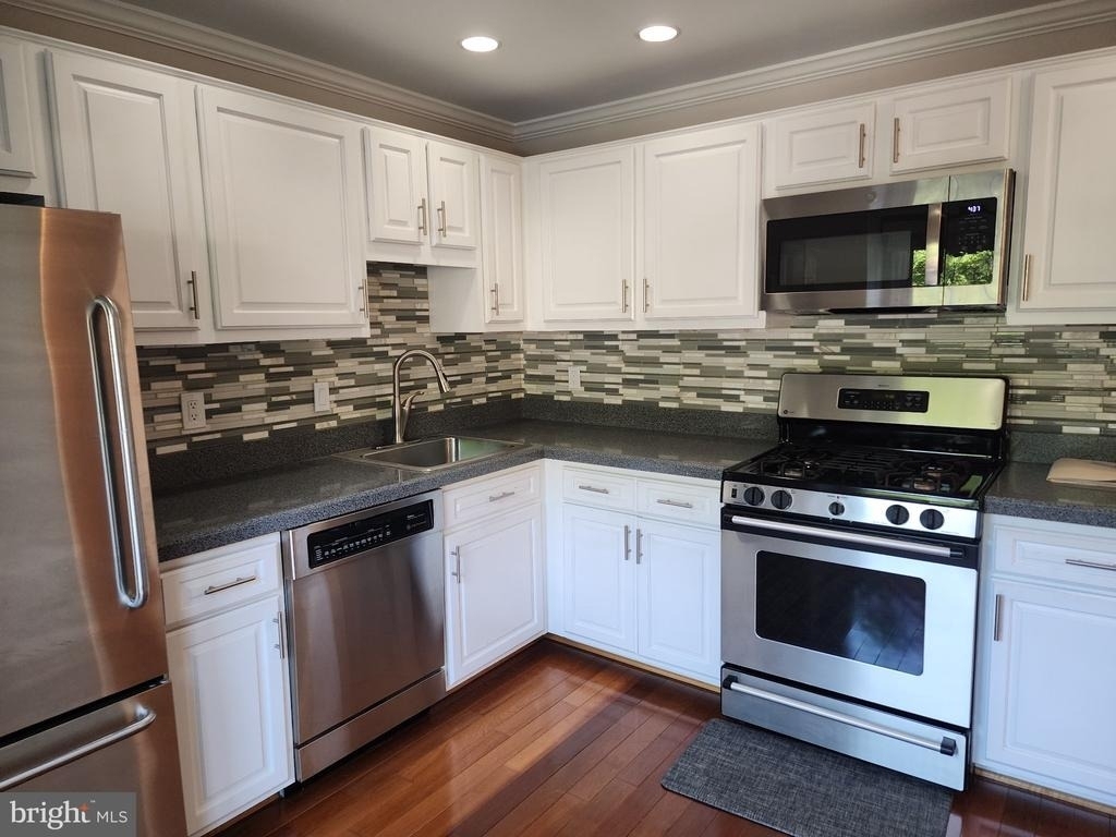 3720 Mount Airey Lane - Photo 7
