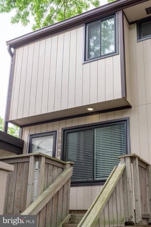 1640 Westwind Way - Photo 0