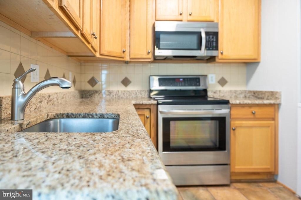1640 Westwind Way - Photo 6