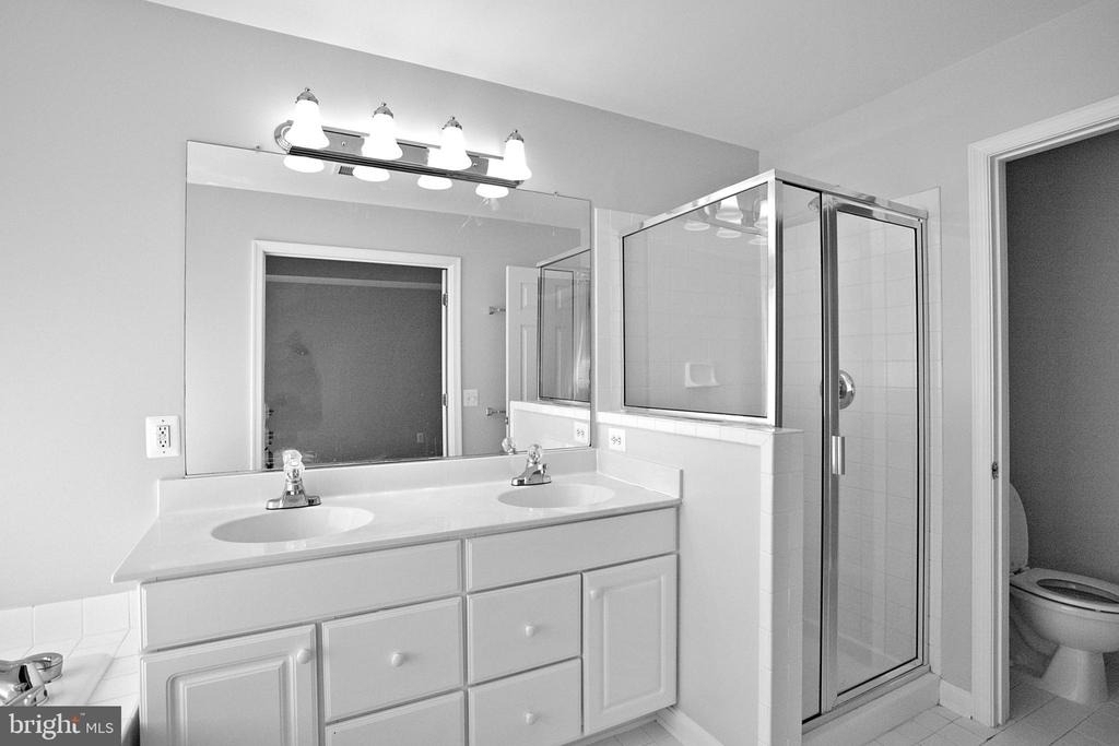 13501 Stargazer Terrace - Photo 16