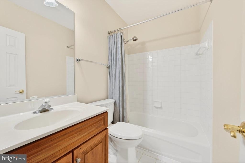 9860 Palace Green Way - Photo 46