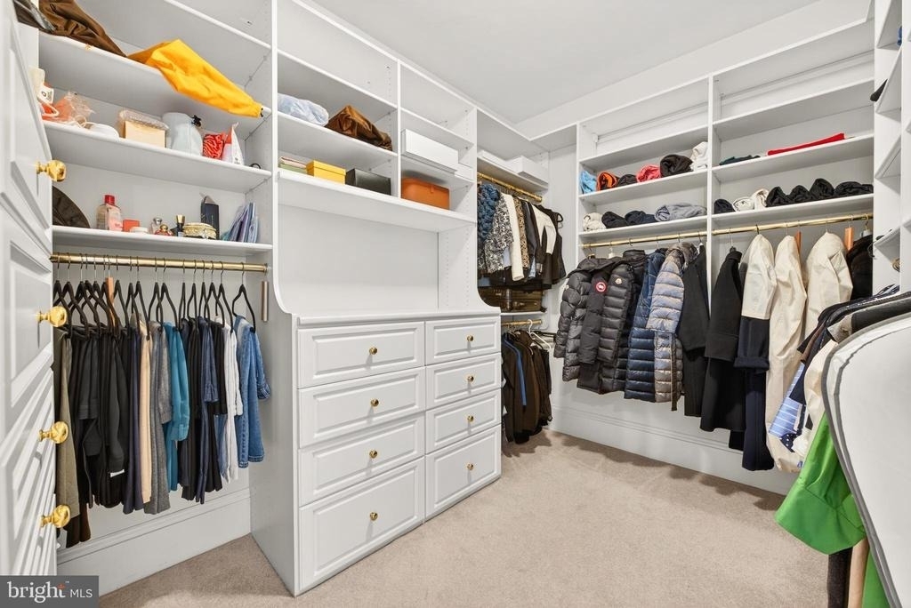 9860 Palace Green Way - Photo 35