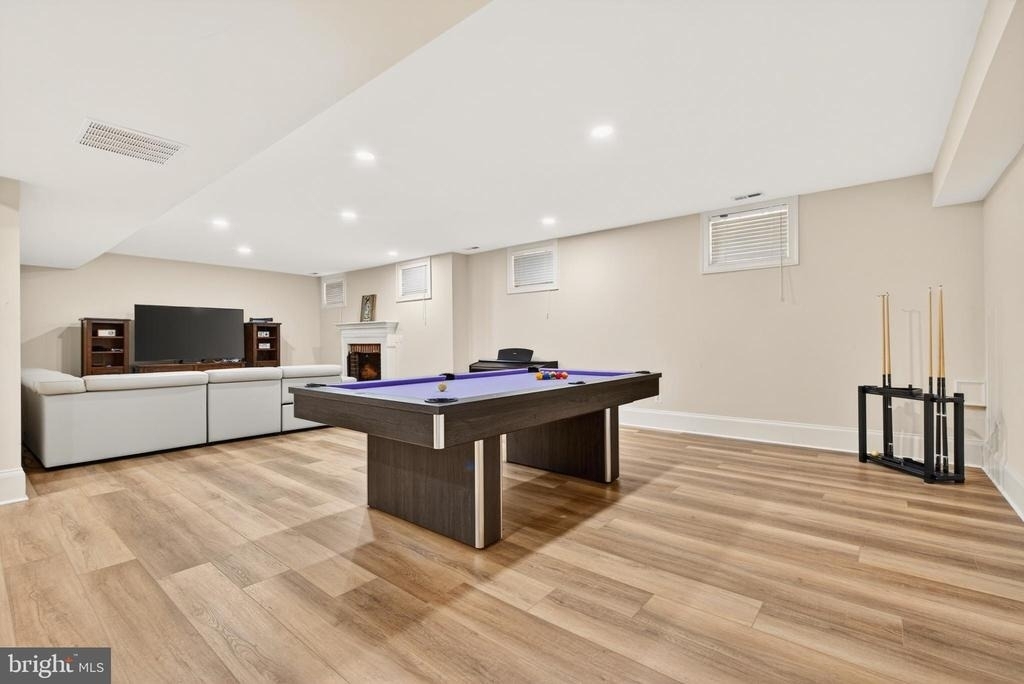 9860 Palace Green Way - Photo 47