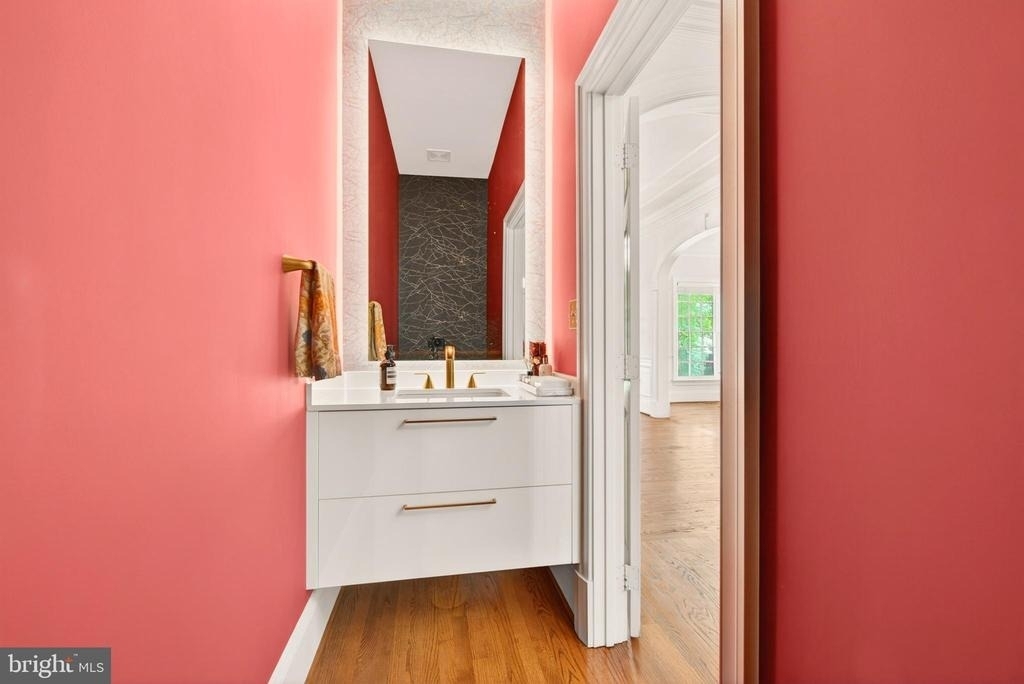 9860 Palace Green Way - Photo 23