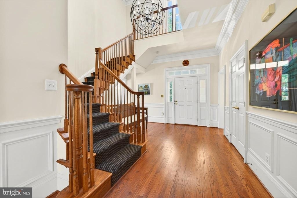 9860 Palace Green Way - Photo 24