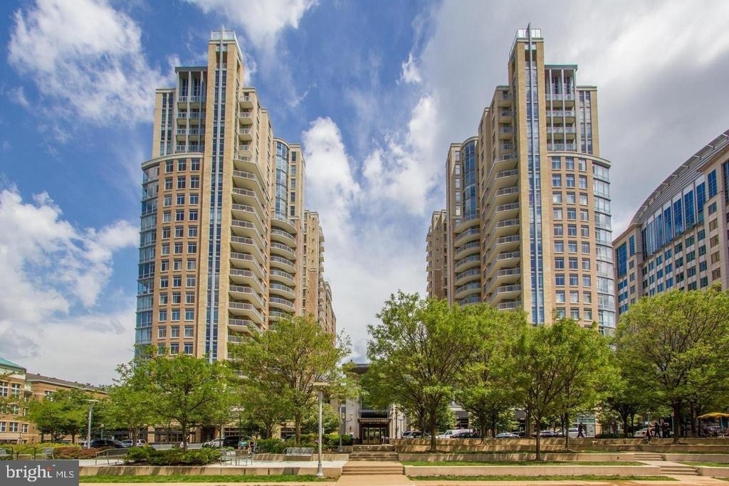 11990 Market Street - Photo 21