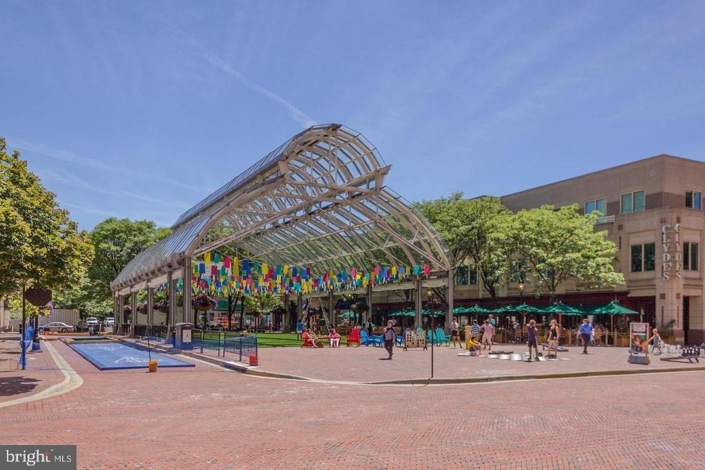 11990 Market Street - Photo 36