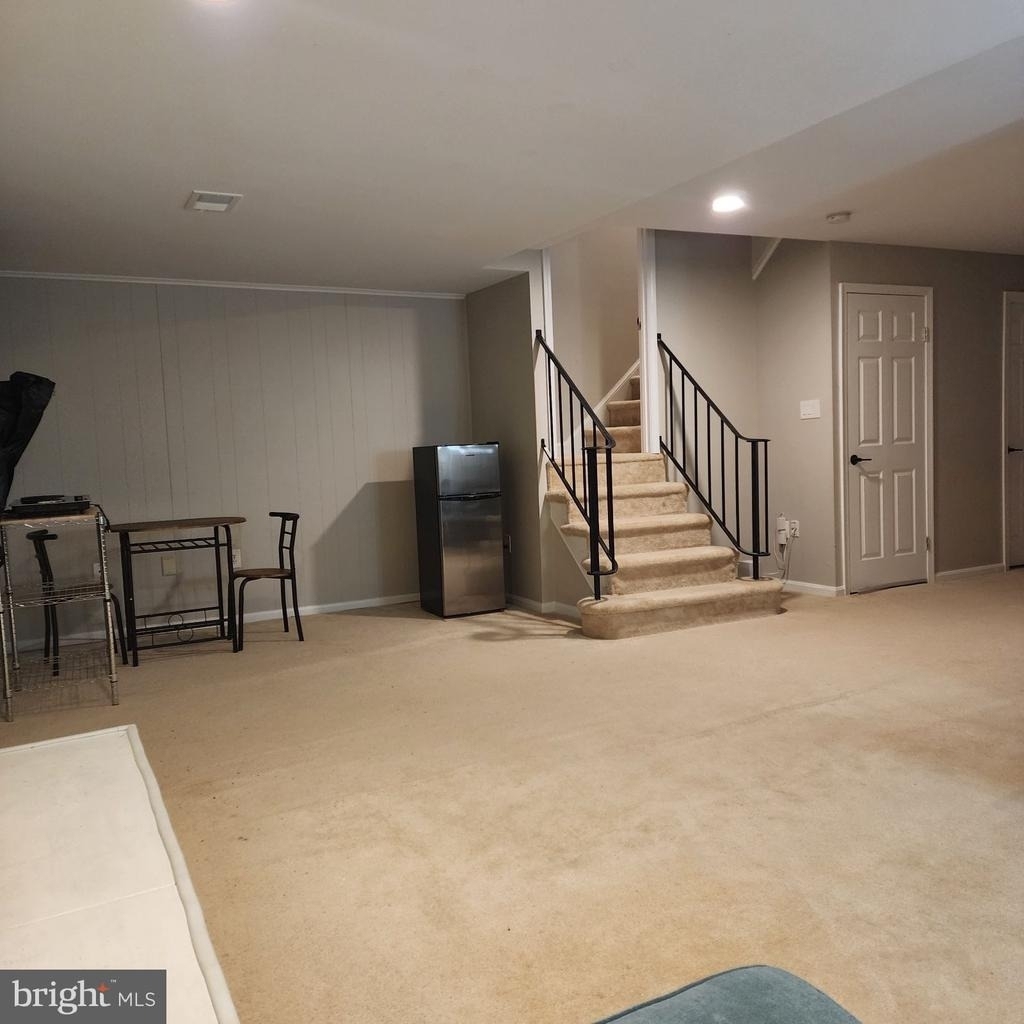 9016 Okeith Court - Photo 10
