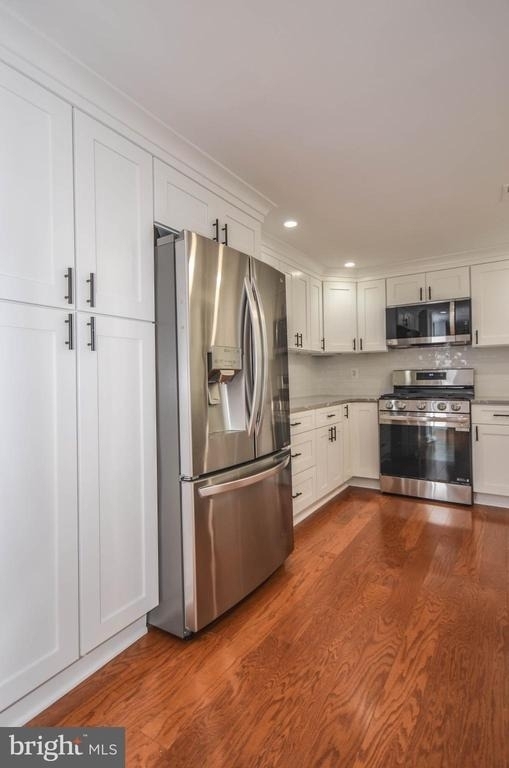 9108 Weant Drive - Photo 13