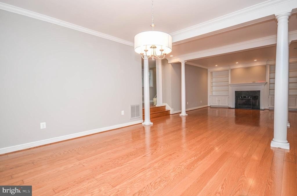 9108 Weant Drive - Photo 9