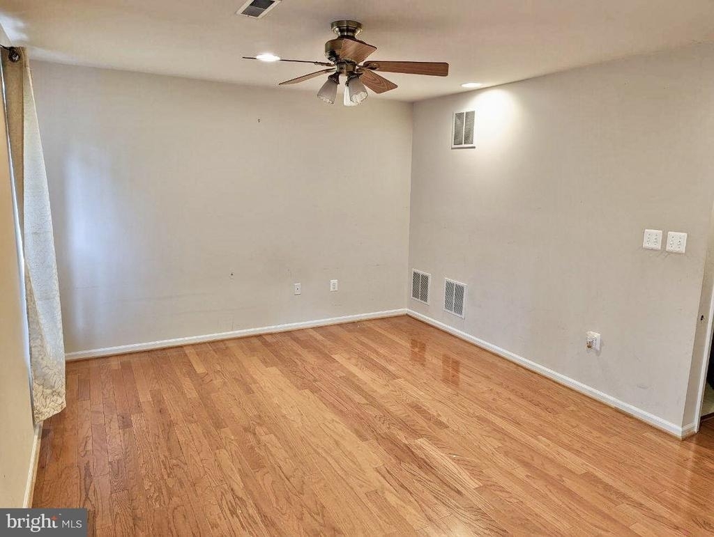 6984 Cromarty Drive - Photo 12