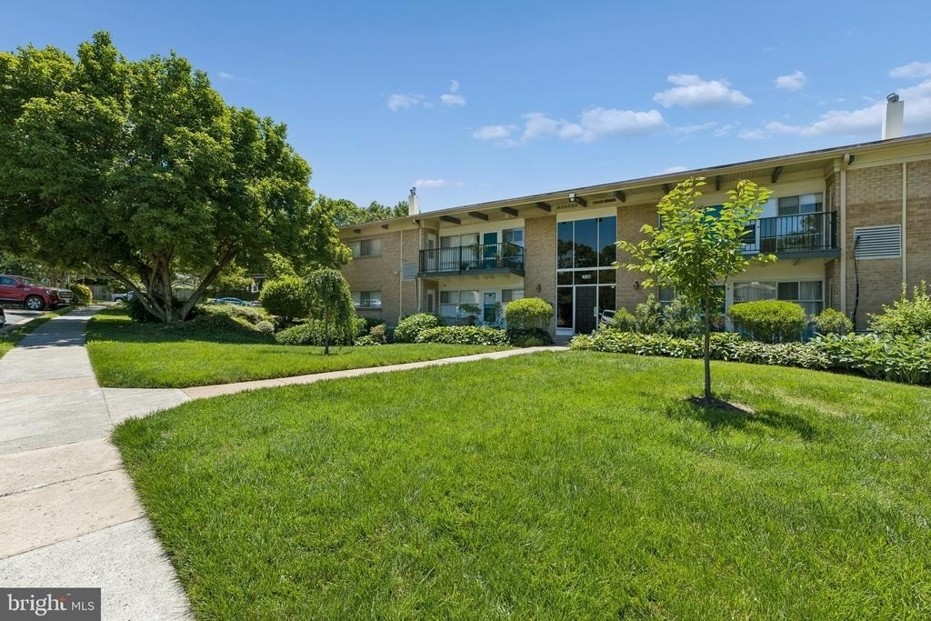 4901 Americana Drive - Photo 2