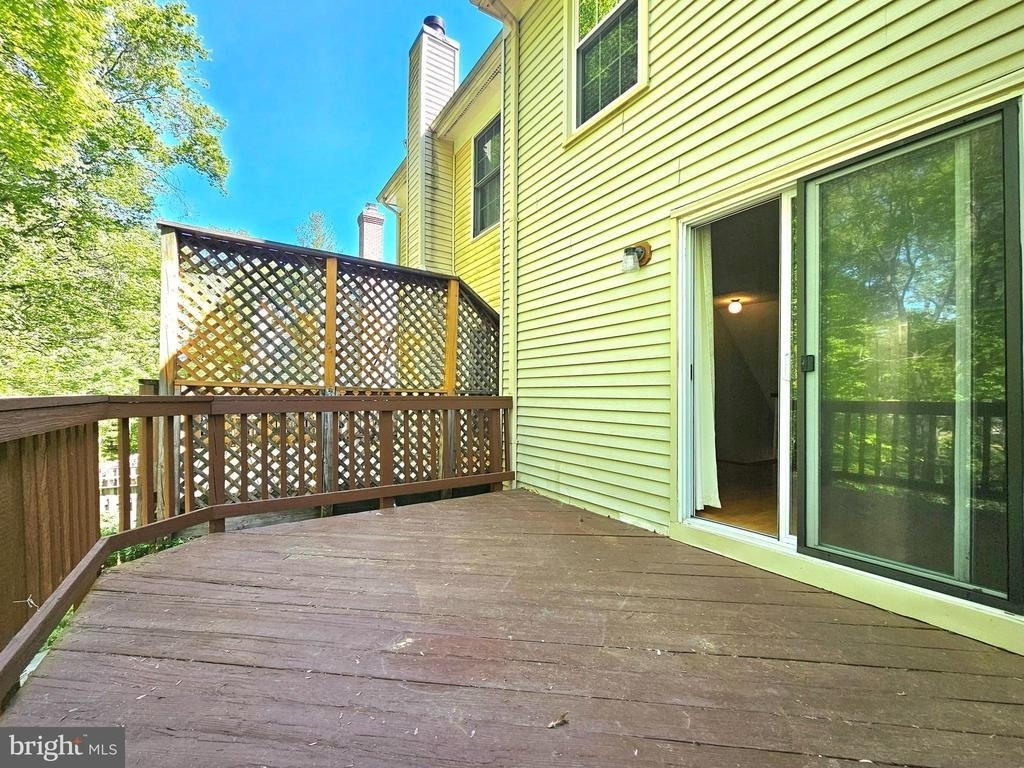 7664 Northern Oaks Court - Photo 10