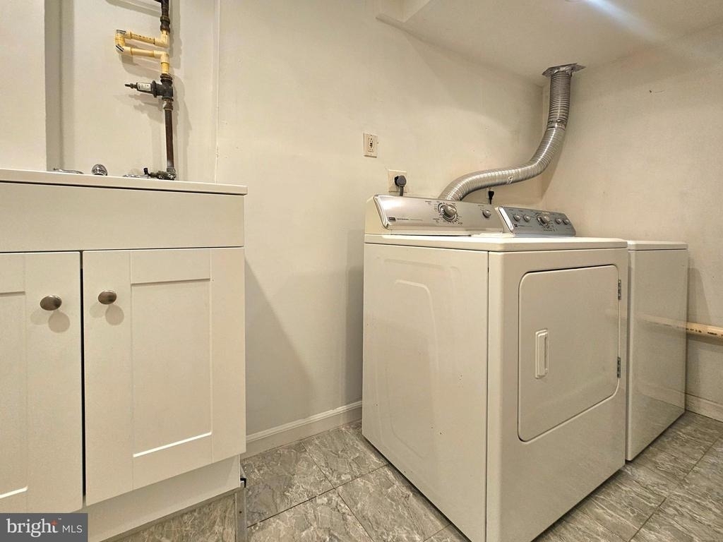 7664 Northern Oaks Court - Photo 18