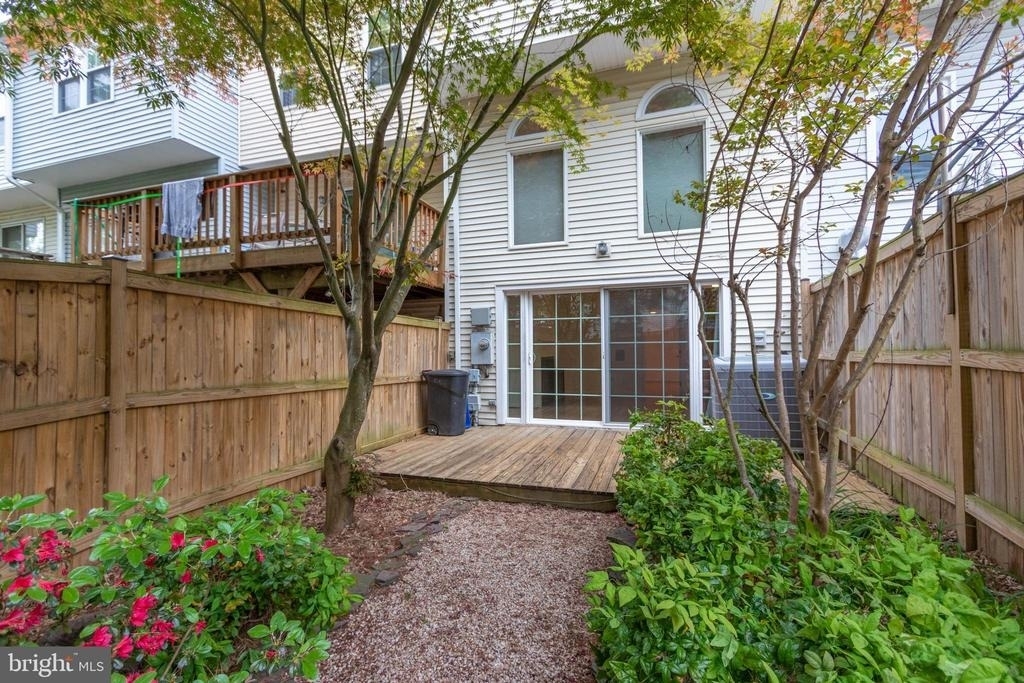 13939 Preacher Chapman Place - Photo 29