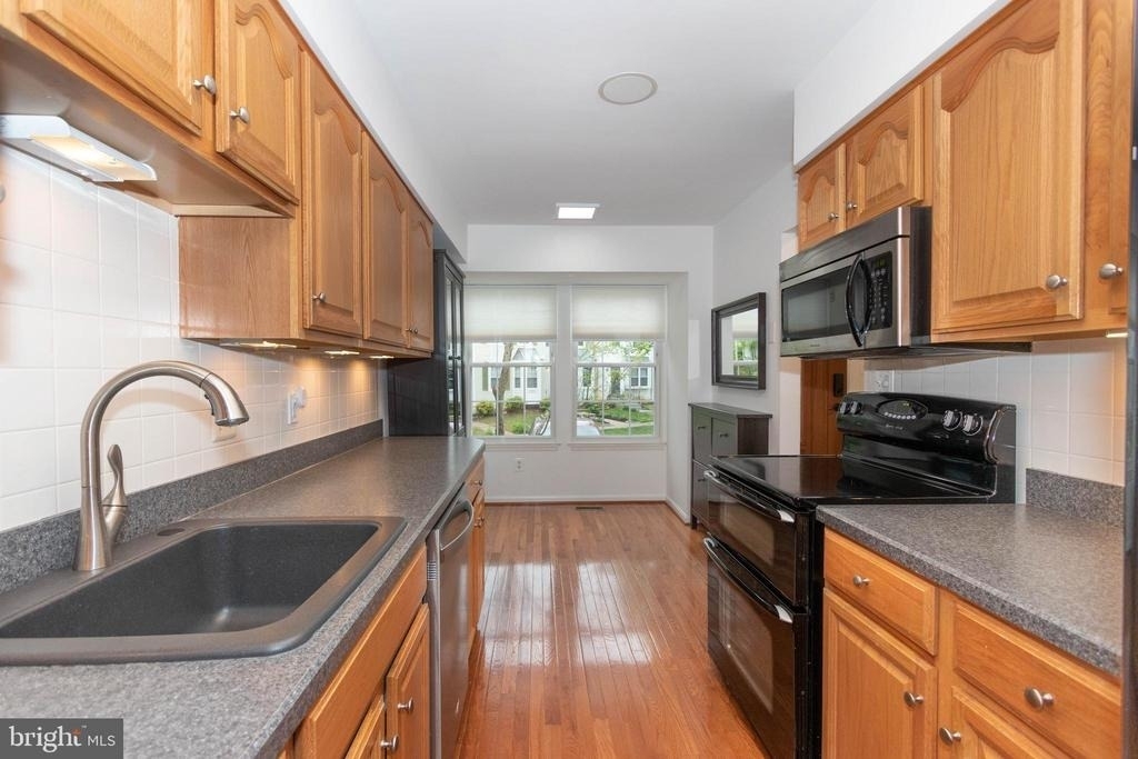 13939 Preacher Chapman Place - Photo 10