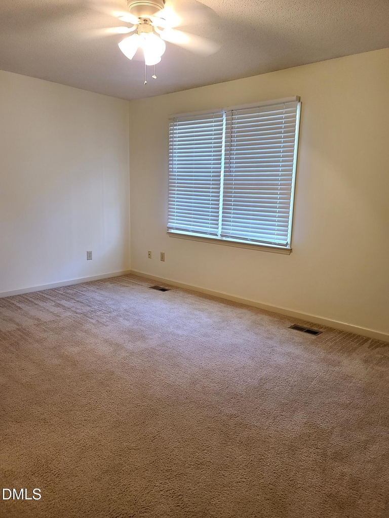 6416 Meadow View Drive - Photo 49