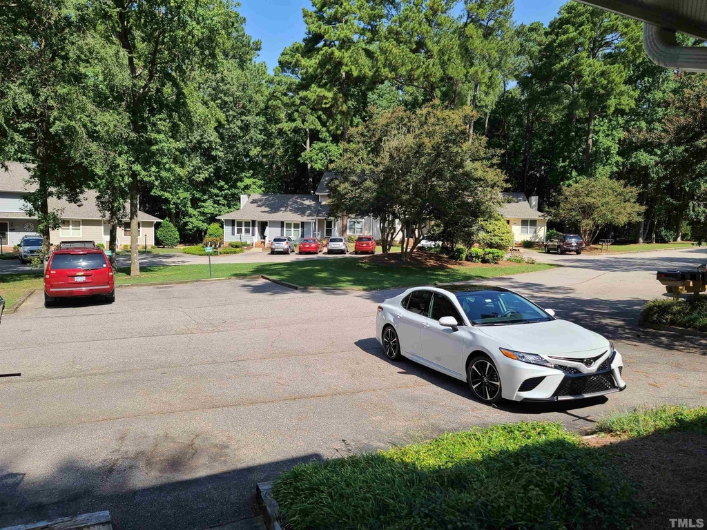 6416 Meadow View Drive - Photo 42
