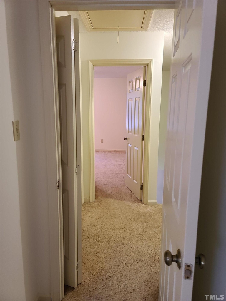 6416 Meadow View Drive - Photo 35