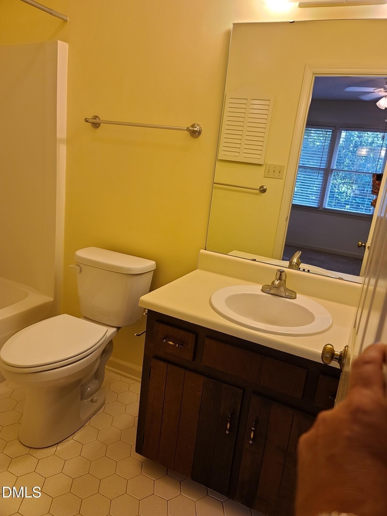 6416 Meadow View Drive - Photo 45