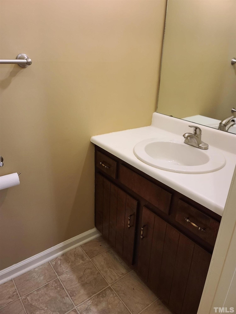 6416 Meadow View Drive - Photo 23