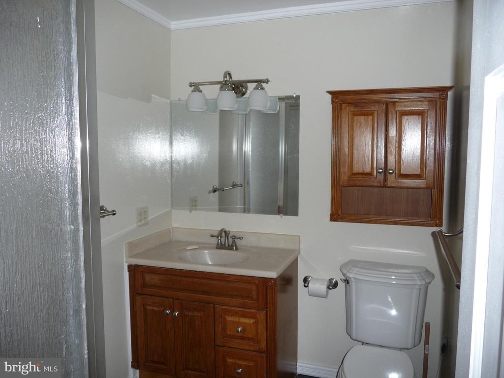 7665 Sheffield Village Lane - Photo 15