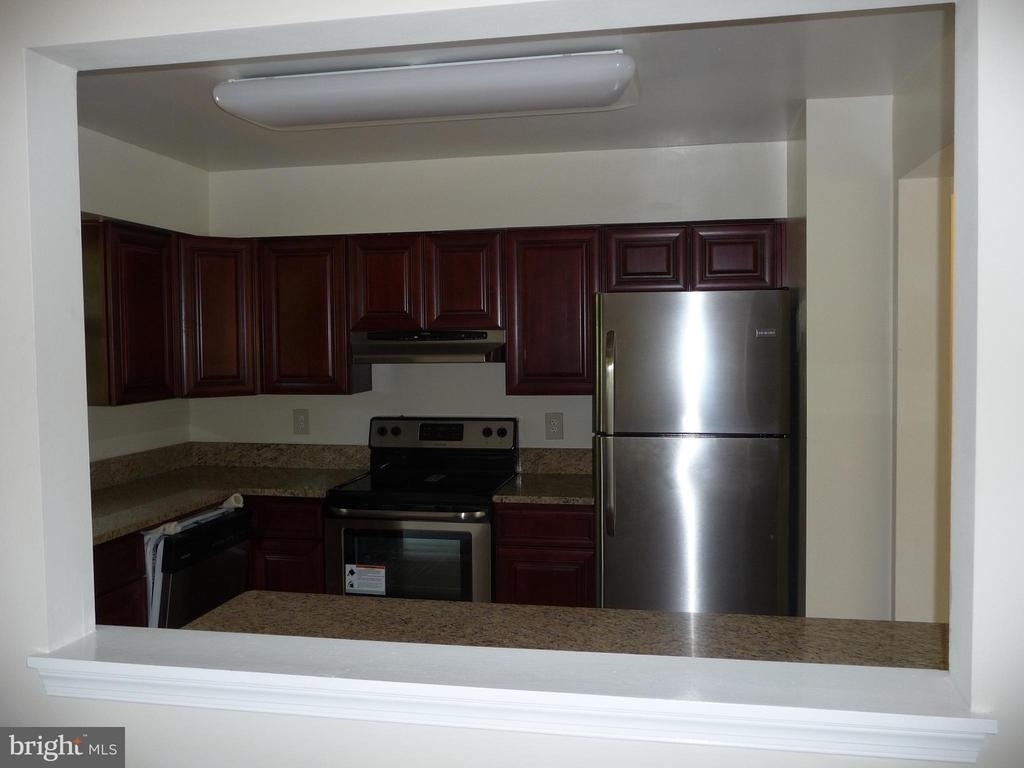 7665 Sheffield Village Lane - Photo 7