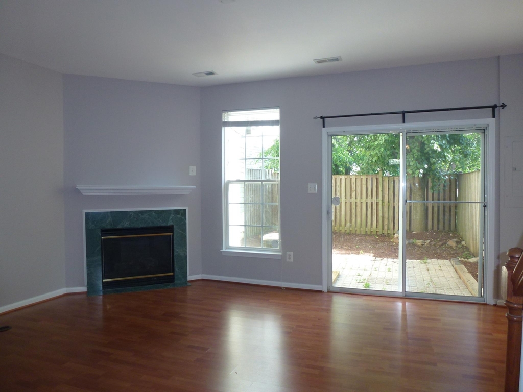 13125 Park Crescent Circle - Photo 2