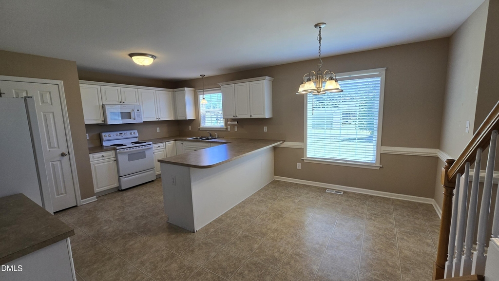 100 Jesse Drive - Photo 7