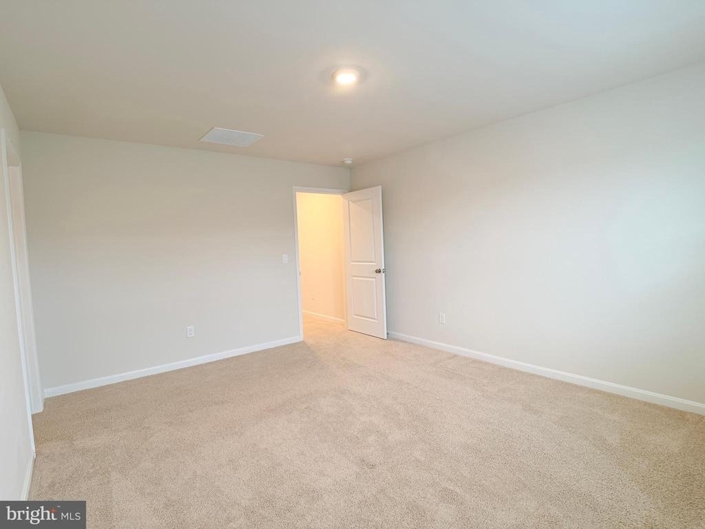 126 Charing Cross - Photo 18