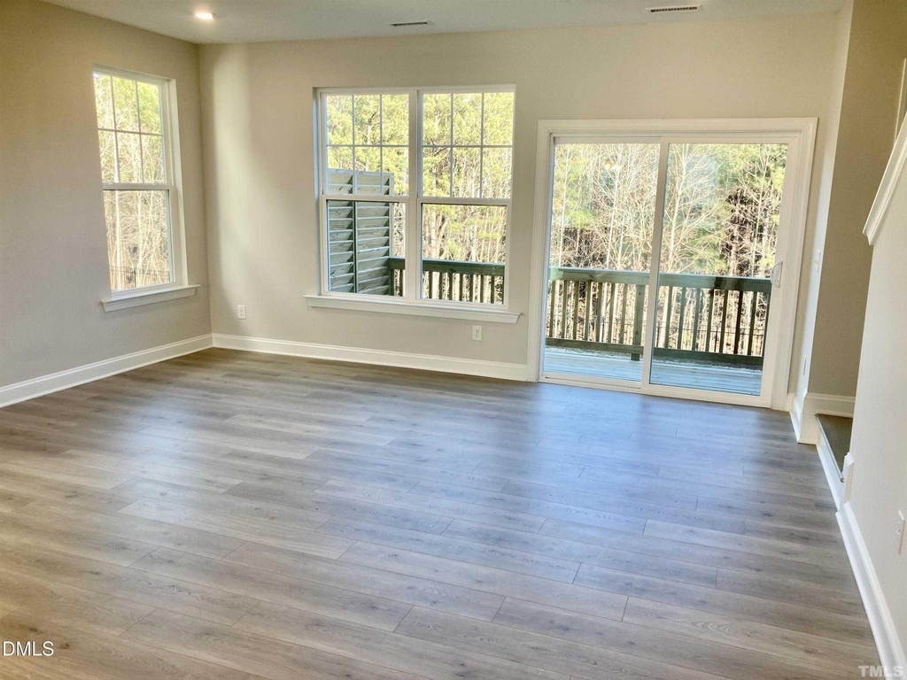1113 Falling Rock Place - Photo 7