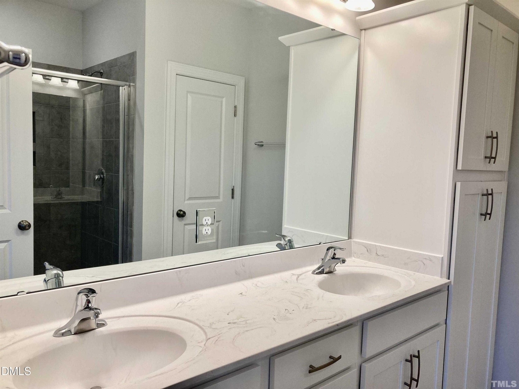 1113 Falling Rock Place - Photo 10