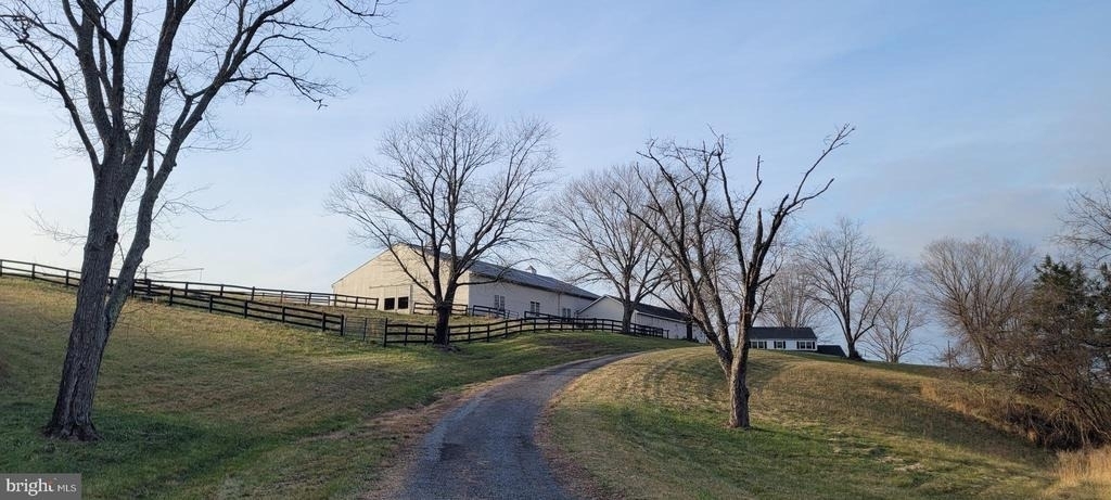 9253 Cliff Mills Road - Photo 0