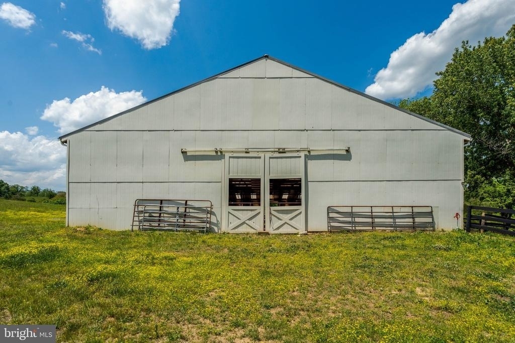 9253 Cliff Mills Road - Photo 35