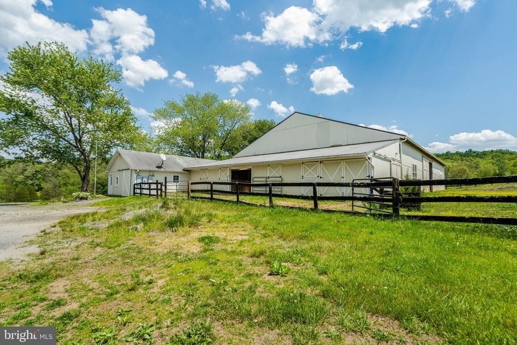9253 Cliff Mills Road - Photo 29