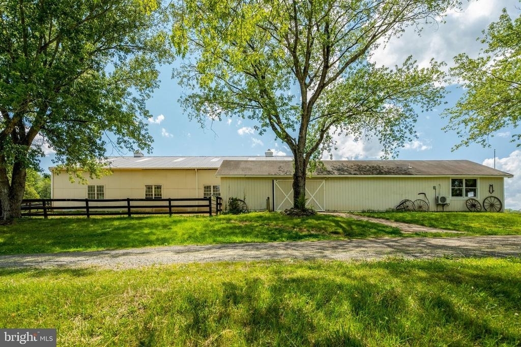 9253 Cliff Mills Road - Photo 4