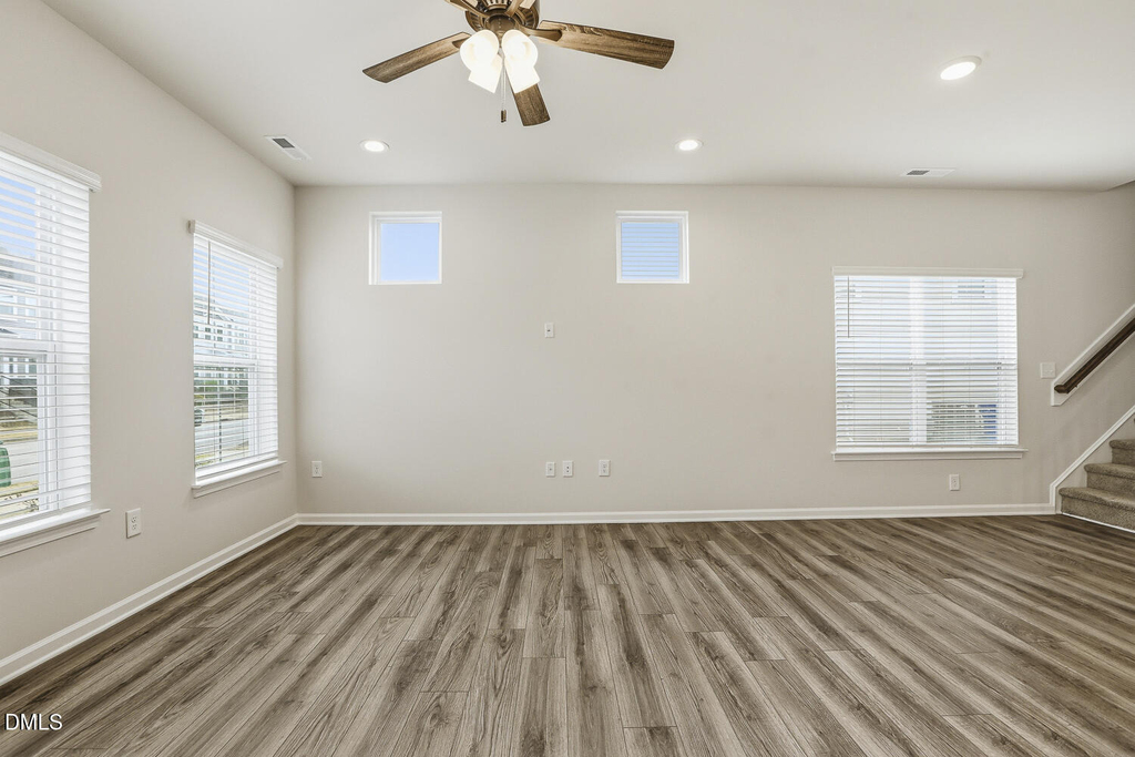 949 Robbie Jackson Lane - Photo 11