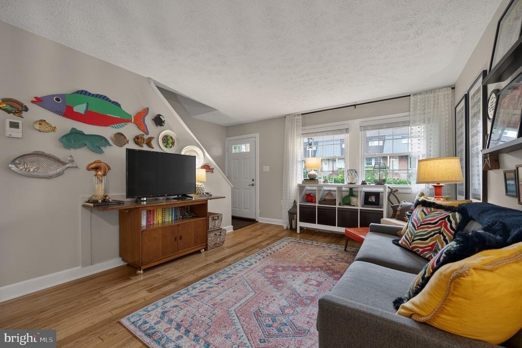 150 S Virginia Avenue - Photo 9