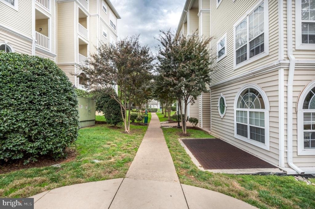 4551 Strutfield Lane - Photo 0