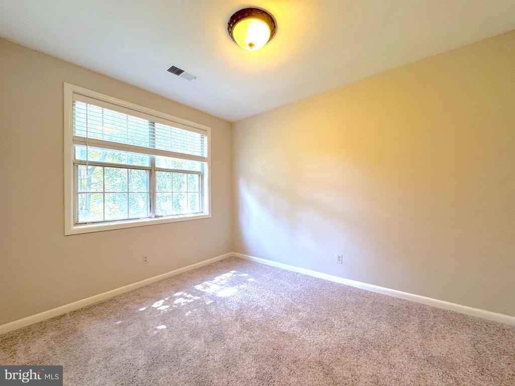 2509 S Walter Reed Drive - Photo 13
