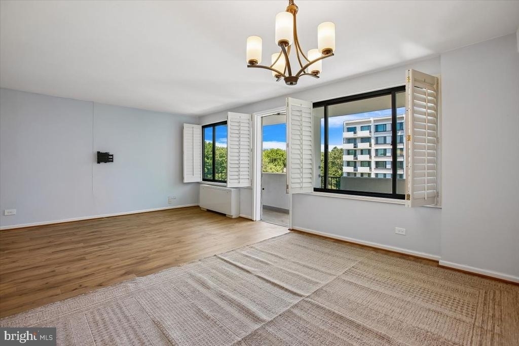 4501 Arlington Boulevard - Photo 4
