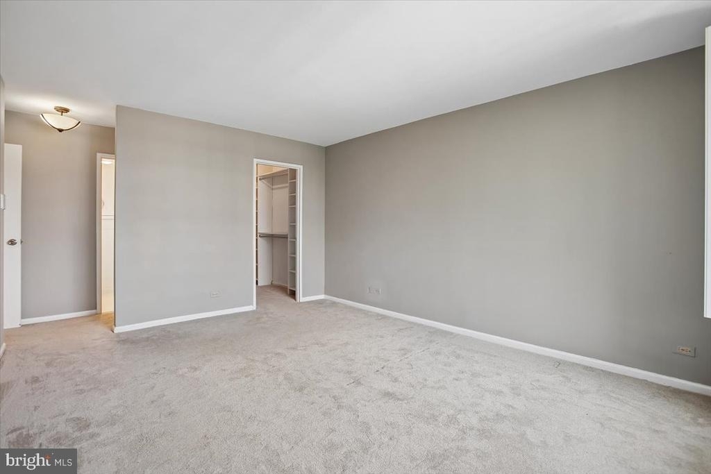 4501 Arlington Boulevard - Photo 12