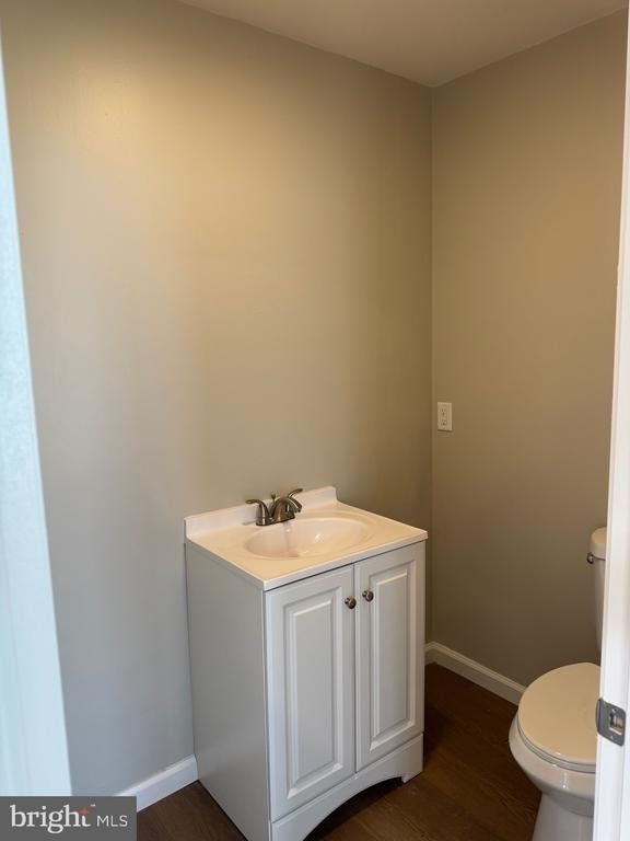 231 Roosevelt Avenue - Photo 4